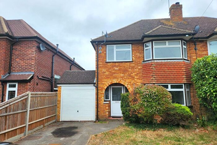 4 Bedroom Detached House To Rent In New Haw, Surrey, KT15