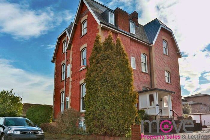 1 Bedroom Apartment To Rent In Hayes Road, Cheltenham, GL52