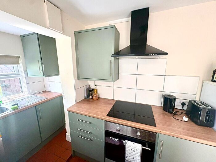 2 Bedroom House To Rent In Manchester Street, DE22