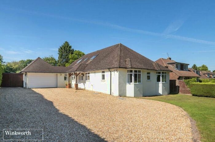 5 Bedroom Detached House For Sale In Woods Lane, Cliddesden, Basingstoke, RG25