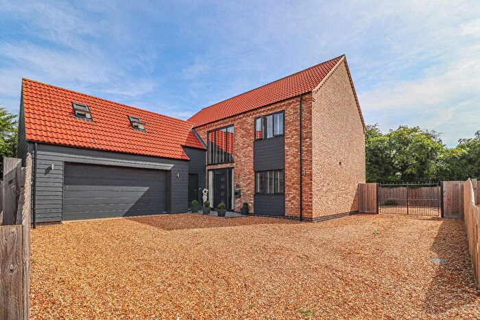 4 Bedroom Detached House For Sale In Terrington St. John, Wisbech, Norfolk, PE14