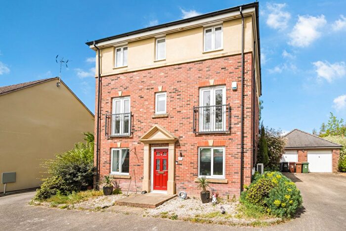 4 Bedroom Detached House For Sale In Mustard Way, Andover, SP11