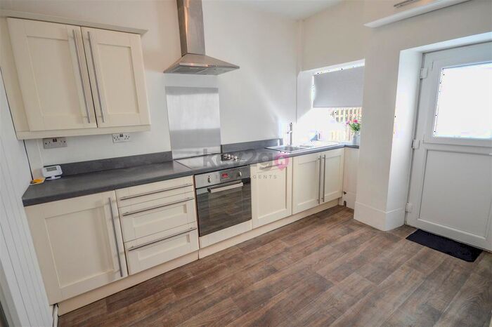 2 Bedroom Terraced House For Sale In Lightwood Road, Marsh Lane, Sheffield, S21