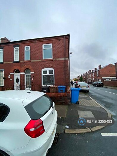 3 Bedroom End Of Terrace House To Rent In Sefton Road, Swinton, Manchester, M27