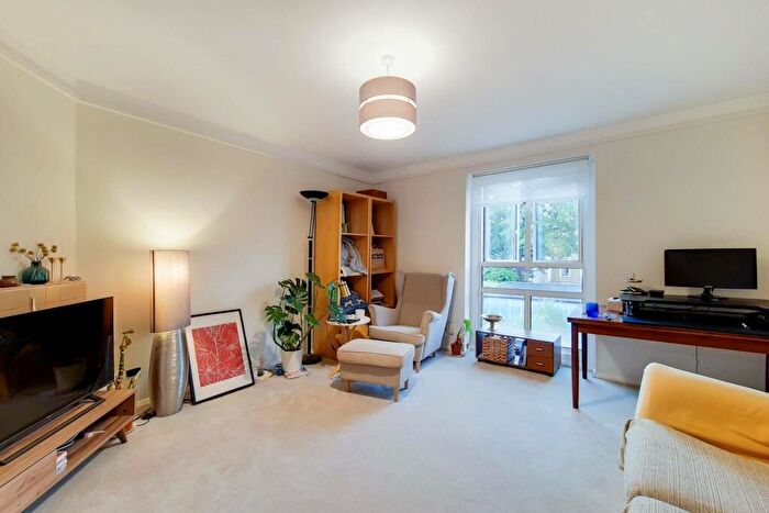1 Bedroom Flat To Rent In Fellows Road, Belsize Park, London, NW3