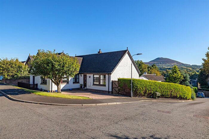 4 Bedroom Detached Bungalow For Sale In Montgomerie Terrace, Gattonside, Melrose, TD6