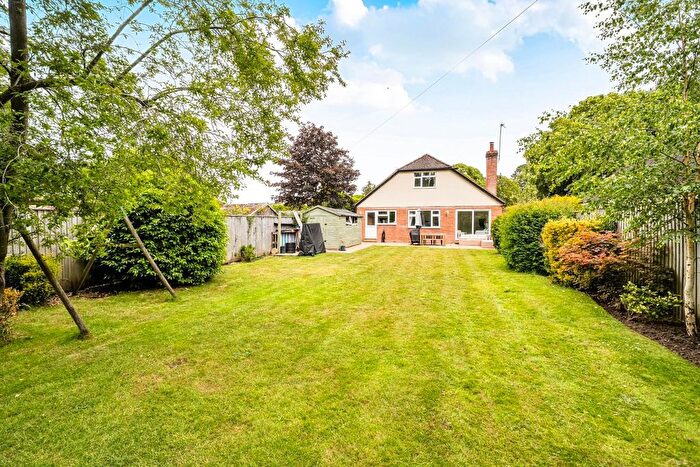 4 Bedroom Property For Sale In Orchard Road, Old Windsor, SL4