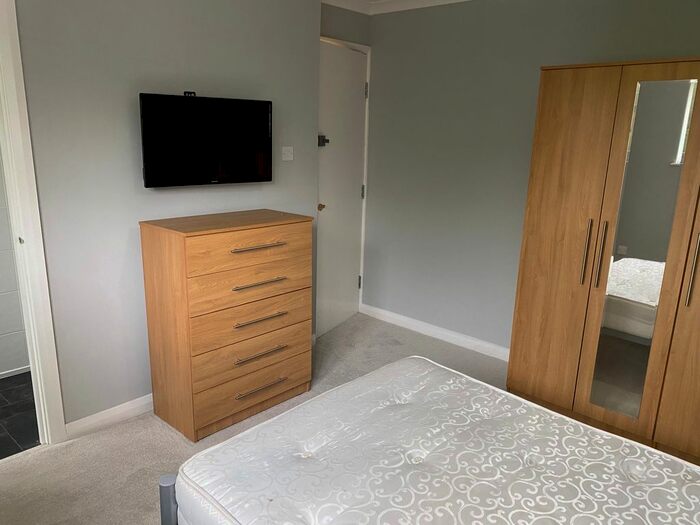 Studio To Rent In Lomond Road, Hemel Hempstead, HP2