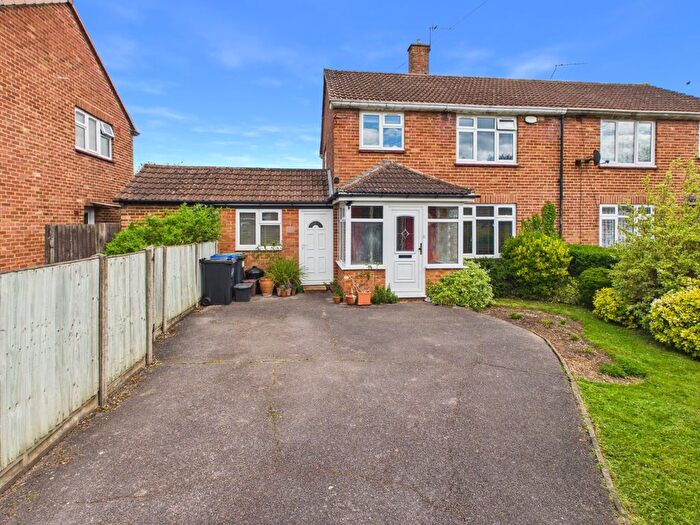 4 Bedroom Terraced House For Sale In Tilehouse Way, Denham, Buckinghamshire, UB9