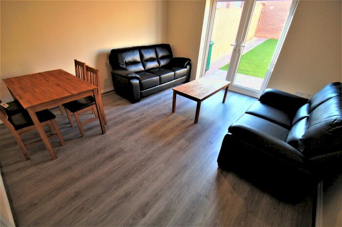 4 Bedroom Terraced House To Rent In Signals Drive, Coventry, CV3