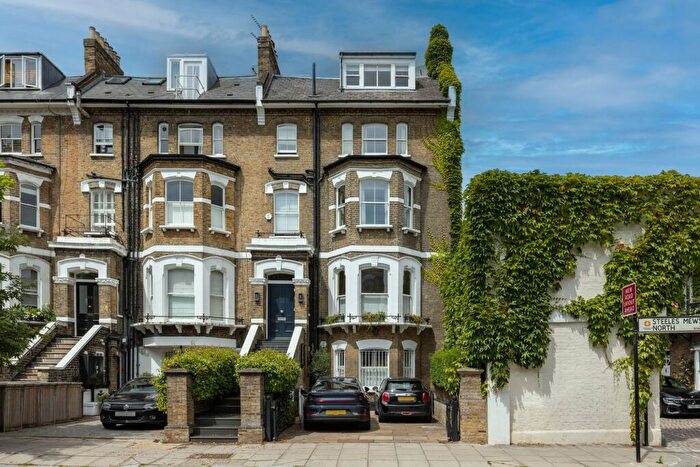 4 Bedroom Semi-Detached House For Sale In Steeles Road, London, NW3