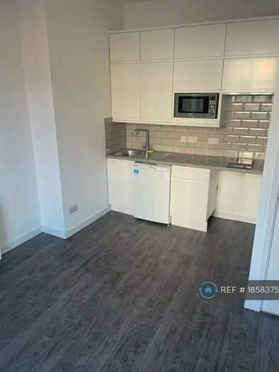 1 Bedroom Flat To Rent In Blackboy Road, Exeter, EX4