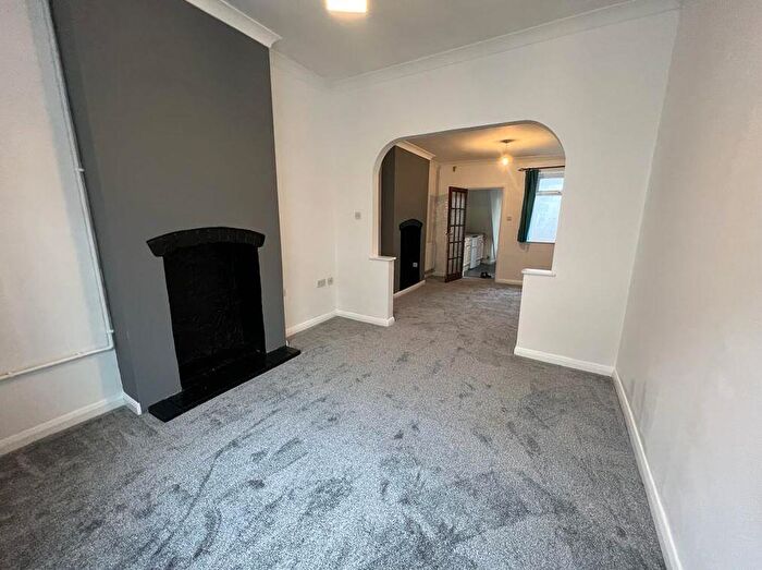 2 Bedroom Terraced House To Rent In Oxford Street, Grantham, NG31