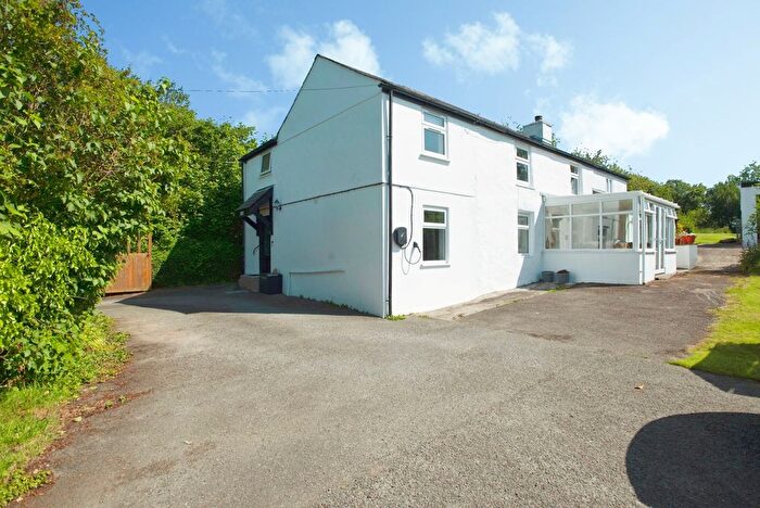 6 Bedroom Cottage For Sale In Higher Middle Hill, Liskeard, Cornwall, PL14