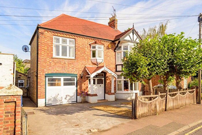 4 Bedroom Detached House For Sale In Norwich Road, Wisbech, PE13