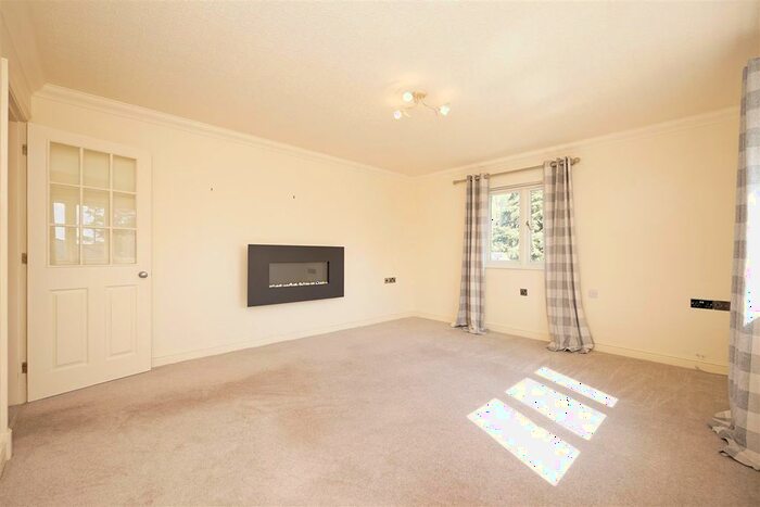 2 Bedroom Flat To Rent In Berners Close, Grange-Over-Sands, LA11