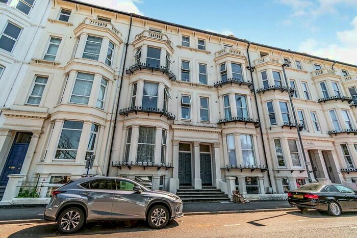 1 Bedroom Flat To Rent In Western Parade, Southsea, Hampshire, PO5