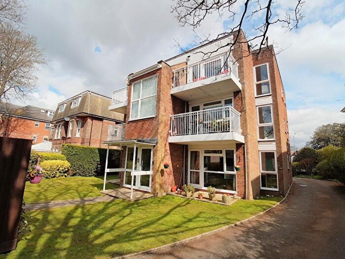 2 Bedroom Flat To Rent In Wellesley Court, Wellington Road, BH8