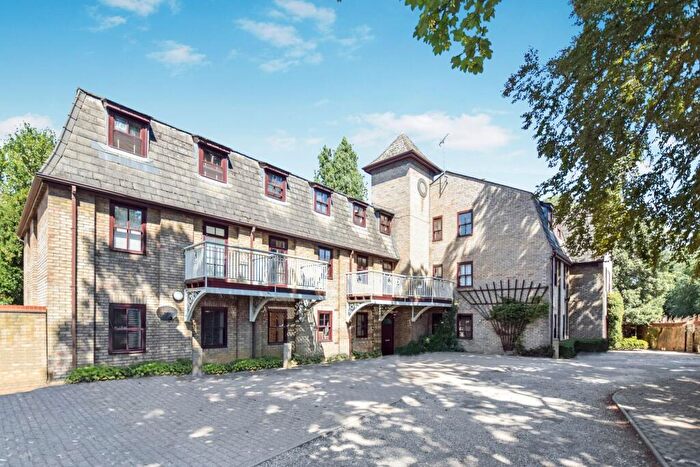 2 Bedroom Flat For Sale In Ambury Road South, Huntingdon, PE29