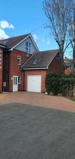 4 Bedroom Detached House To Rent In Lauren Grove, NG9