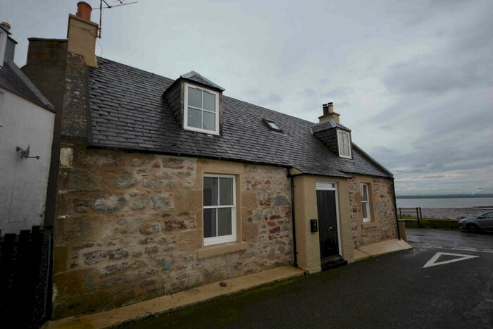 3 Bedroom Cottage To Rent In Alexander Street, Avoch, IV9