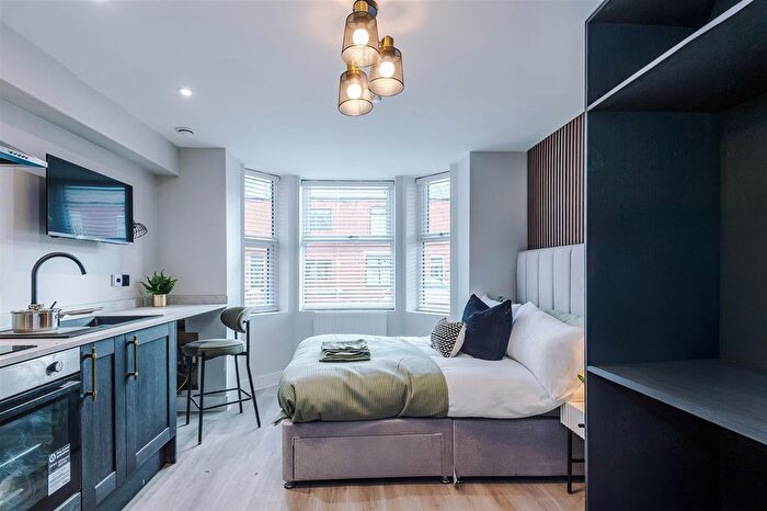 Studio To Rent In Ashwood Avenue, Warrington, WA1