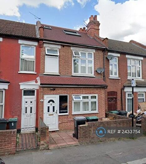 5 Bedroom Terraced House To Rent In Hermitage Road, London, N4
