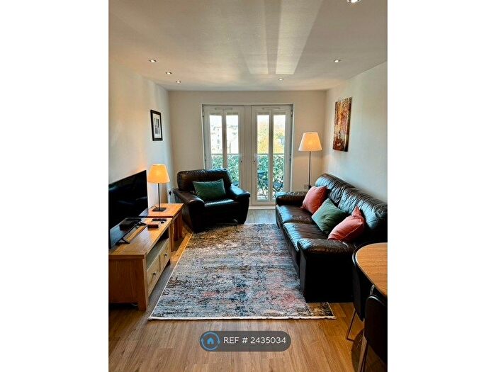 1 Bedroom Flat To Rent In Saddlery Way, Chester, CH1