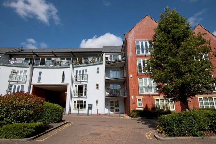 2 Bedroom Flat To Rent In Smiths Wharf, Wantage, OX12