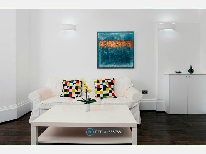 2 Bedroom Flat To Rent In Kings Road, Reading Berkshire, RG1