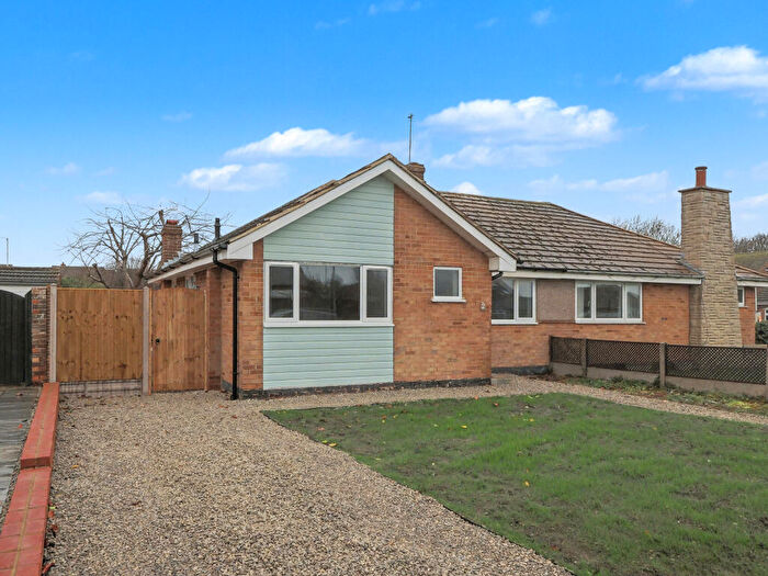 2 Bedroom Semi-Detached Bungalow For Sale In Grenville Way, Broadstairs, Kent, CT10