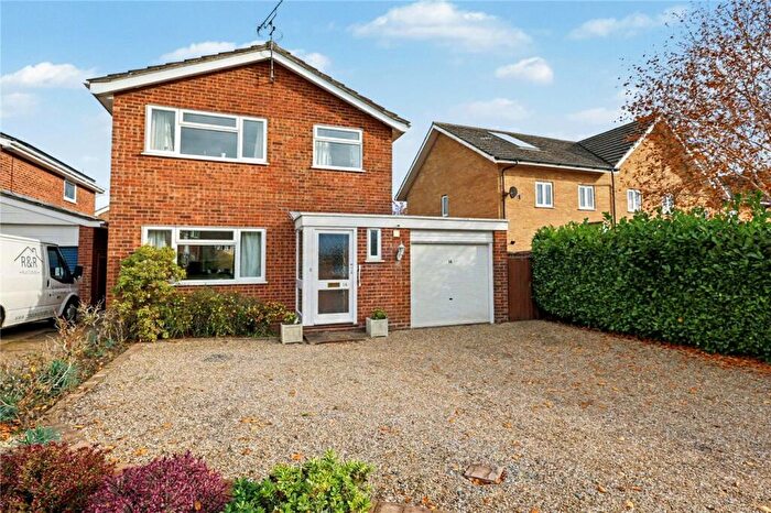 3 Bedroom Detached House For Sale In Cottinghams Drive, Hellesdon, Norwich, Norfolk, NR6
