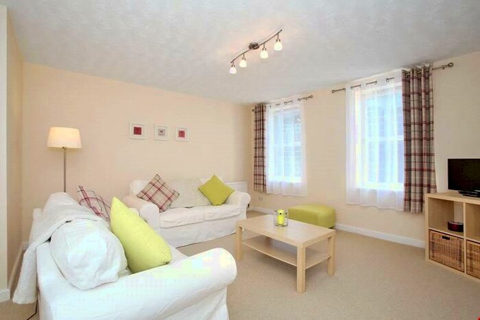 2 Bedroom Flat To Rent In Berry Street, City Centre, Aberdeen, AB25
