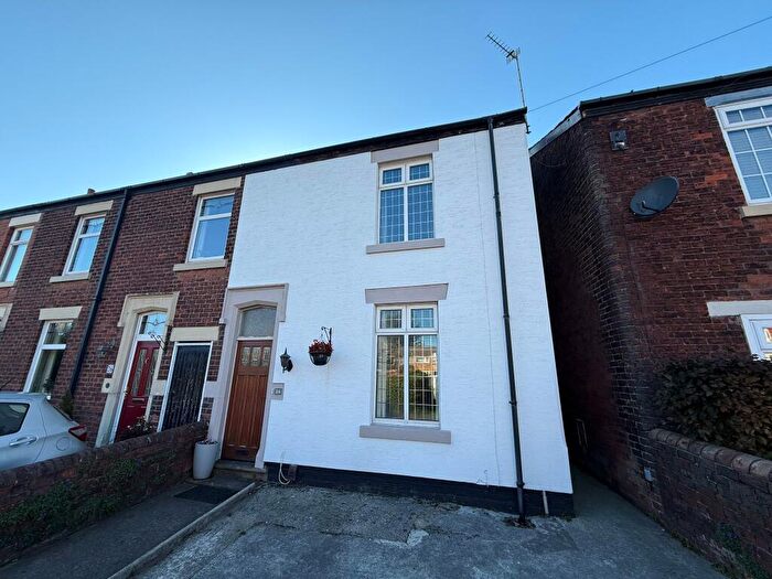 3 Bedroom End Of Terrace House For Sale In Clitheroes Lane, Freckleton, PR4