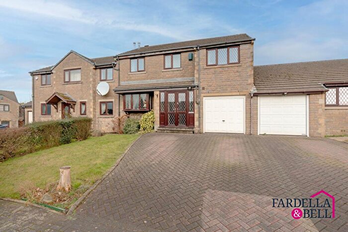 5 Bedroom Semi Detached House For Sale In Marsden Court, Burnley, BB10