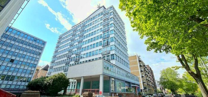 1 Bedroom Apartment To Rent In Victoria Avenue, Southend-On-Sea, Essex, SS2