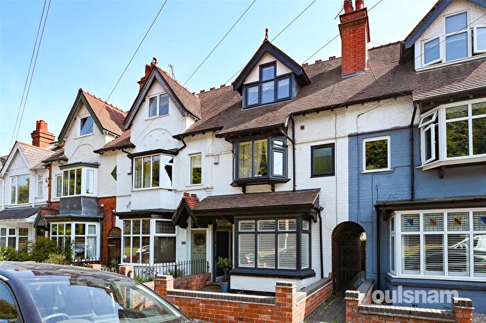 4 Bedroom Terraced House For Sale In Barclay Road, Bearwood, B67