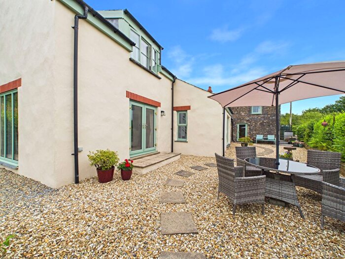 4 Bedroom Detached House For Sale In Llanteg, Narberth, SA67
