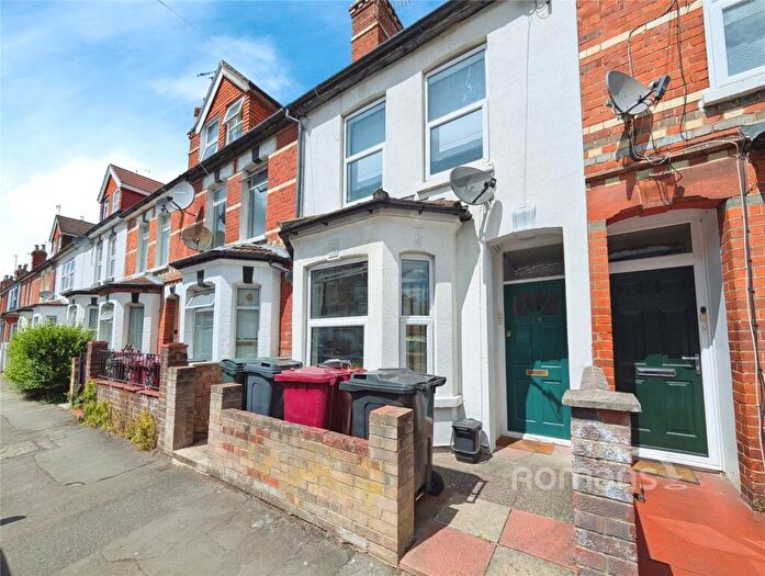 2 Bedroom Flat To Rent In Norfolk Road, Reading, RG30
