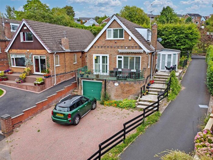 4 Bedroom Detached House For Sale In Parkwood Crescent, Nottingham, NG5