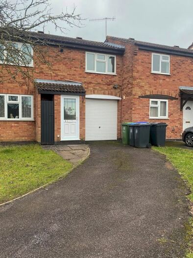 1 Bedroom Maisonette To Rent In Pampas Close, Stratford-Upon-Avon, CV37