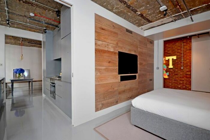 2 Bedroom Flat To Rent In Hoxton Square, Hoxton, London, N1