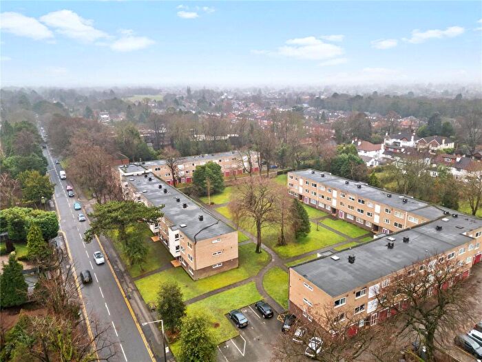 2 Bedroom Apartment For Sale In Brooklands Road, Sale, Greater Manchester, M33