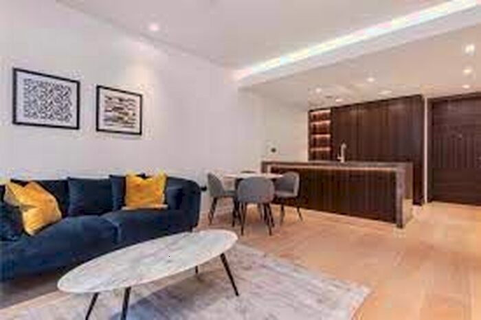 2 Bedroom Flat To Rent In Portugal Street, London, WC2A