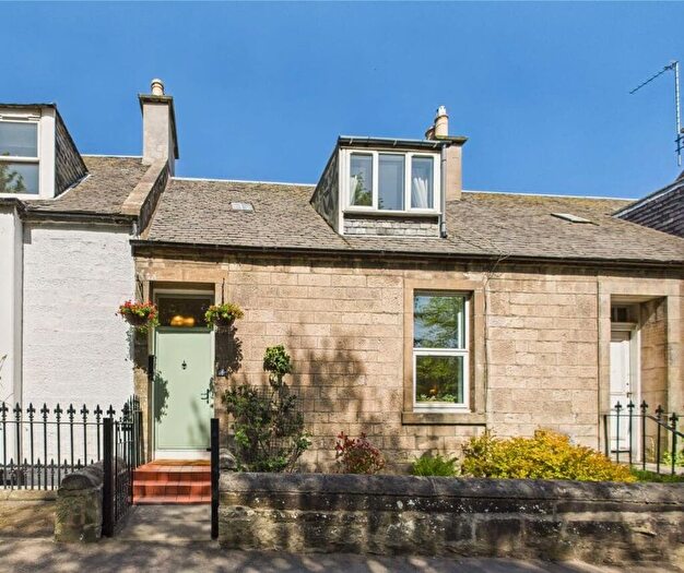 3 Bedroom Cottage For Sale In Linden Place, Loanhead, EH20