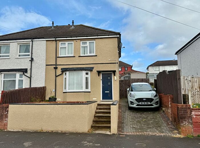 3 Bedroom Semi Detached House For Sale In Ninth Avenue, Galon Uchaf, Merthyr Tydfil, CF47