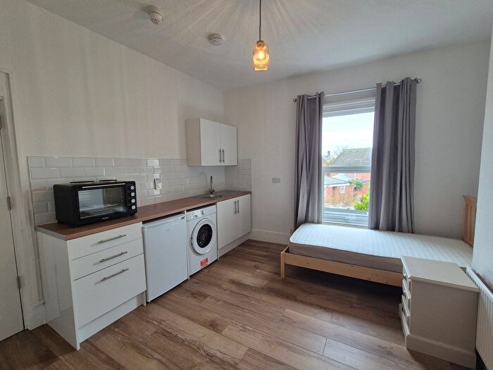 1 Bedroom Property To Rent In Military Road, Colchester, CO1