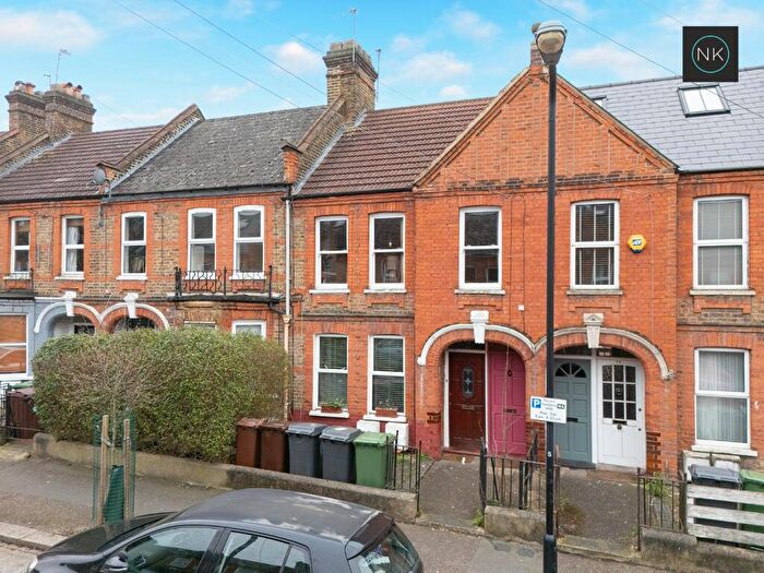 2 Bedroom Maisonette For Sale In Mersey Road, Walthamstow, London, E17
