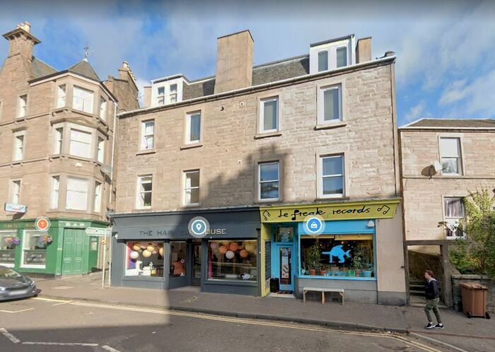 2 Bedroom Flat To Rent In Fords Lane, West End, Dundee, DD2