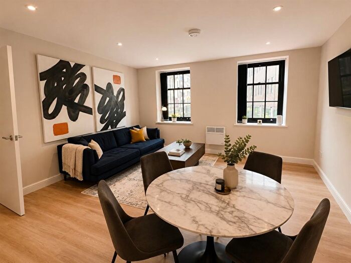 1 Bedroom Flat To Rent In , East Parade, Leeds, LS1